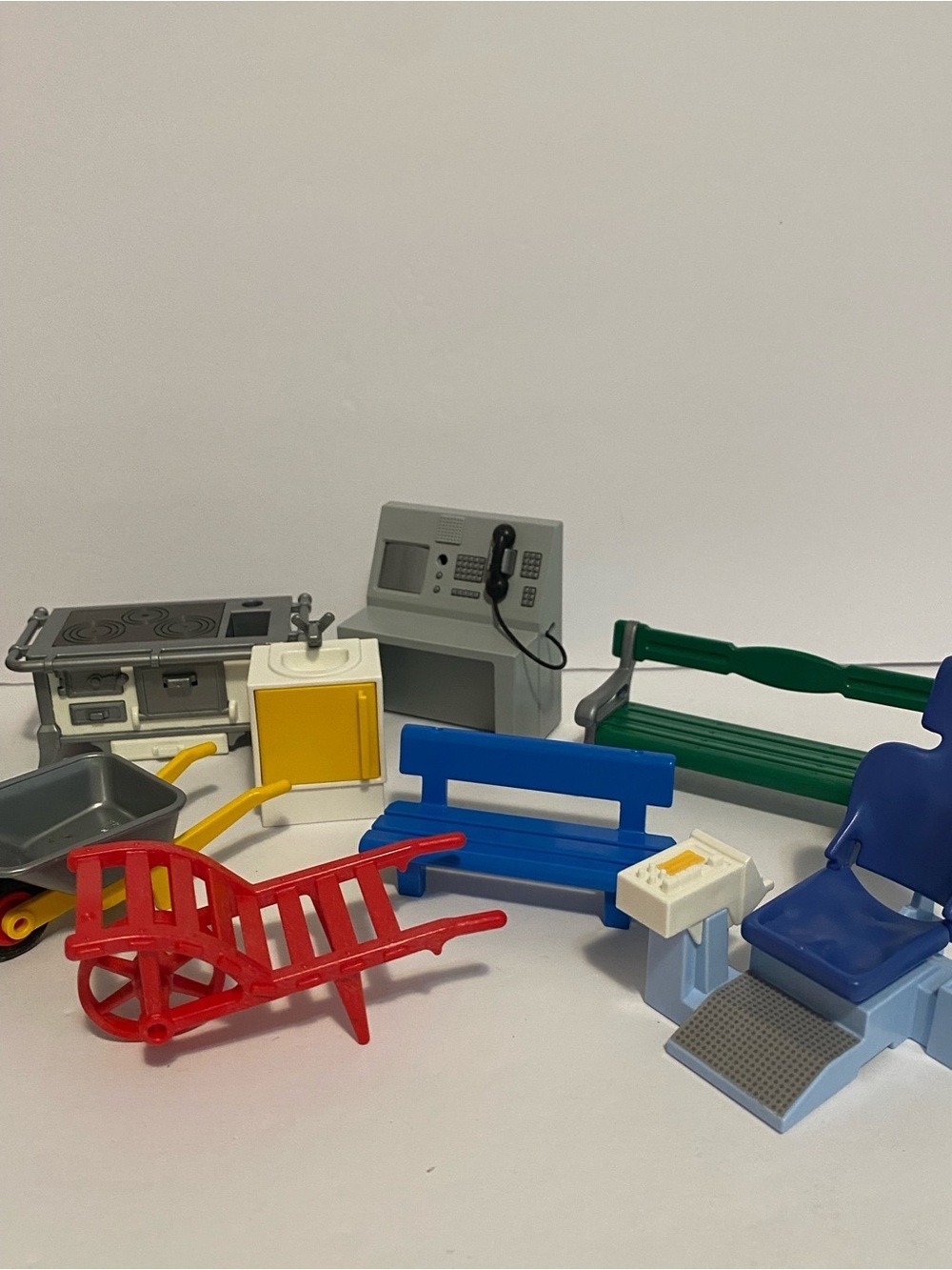 Playmobil Accessories Lot Chair Wagon Cake Dentist Dollhouse Figure Bundle Toys - Picture 4 of 5